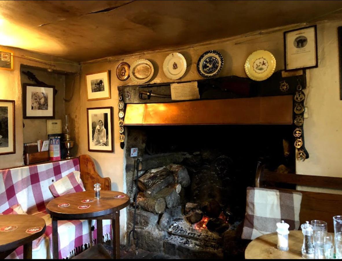 The Northmore Arms Throwleigh Dış mekan fotoğraf